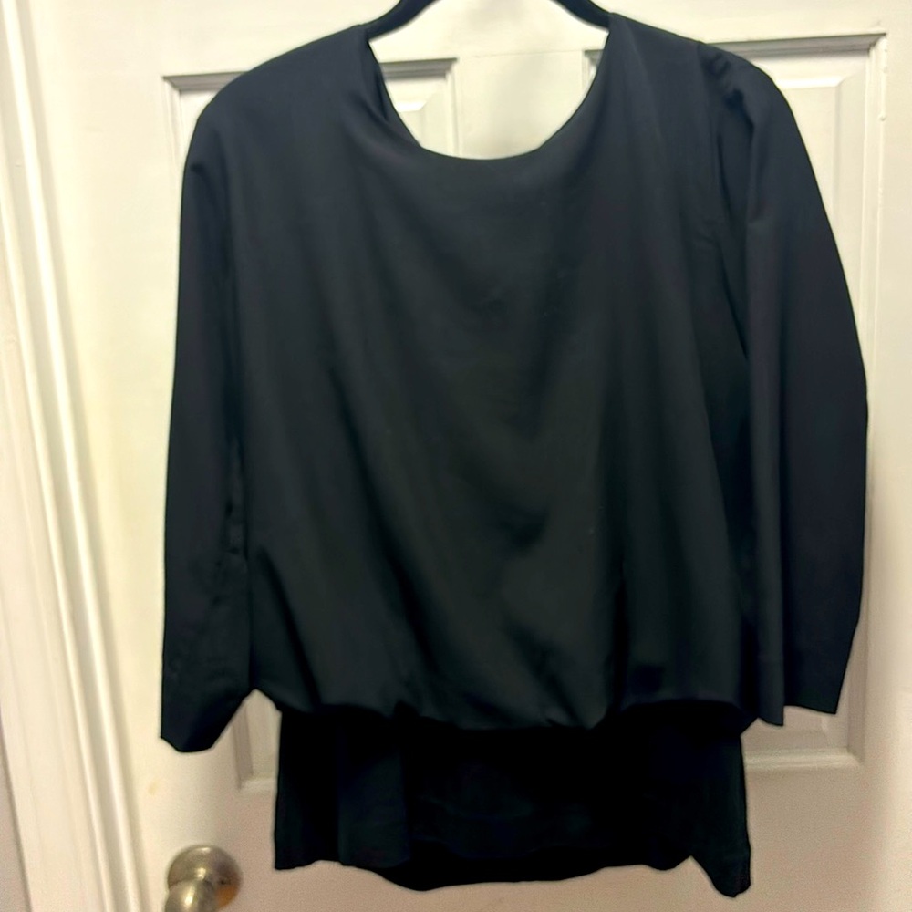EUC. CAbi 5205 ‘Indulgence’ Blouse Women’s Size Medium